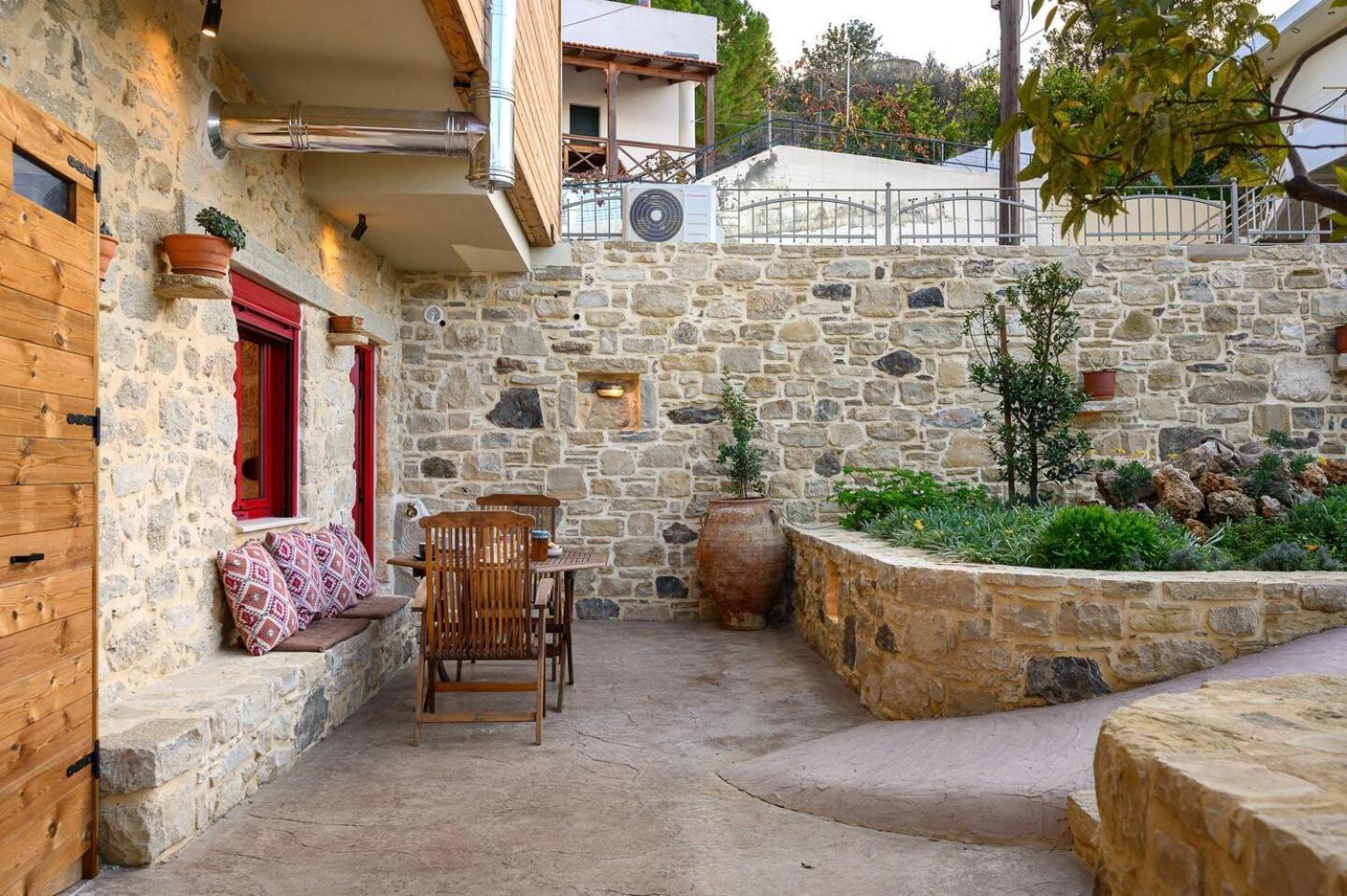 Physis Country House Near Matala Beach & Faistos Kouses Ngoại thất bức ảnh